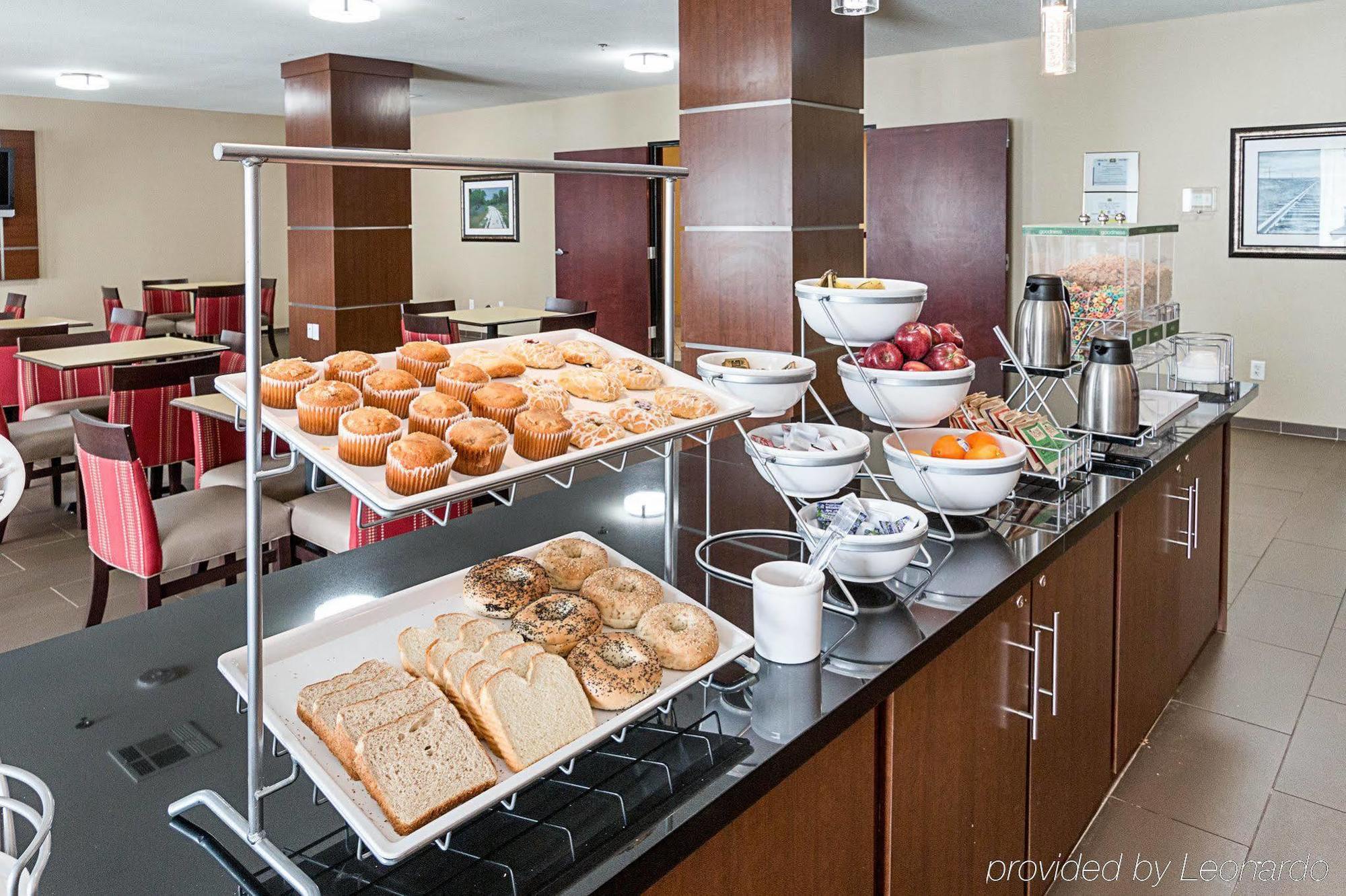 אניס Comfort Suites מראה חיצוני תמונה